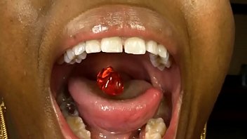 Preview 4 of Veronica Trujillo - Swallowed by Delphine