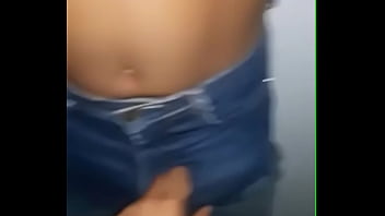 Preview 1 of Ketrina Kef Xxx Sxy Video - No s&eacute_timo andar acontece de tudo .