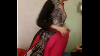 Preview 1 of Sexdogvideos - Pakistani in Dubai 00971566186242