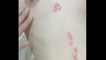 Preview 1 of Enfland - 私の体はガールフレンドでいっぱいです
