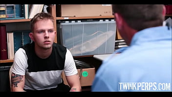 Preview 1 of Di Pejabat - Blonde Straight Twink Shoplifter With Tattoos Fucked By Gay Security Guard