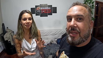 Preview 3 of Momsonxx Com - Binho Ted quer liberar a troco de um Pix - Bea Cherry e Casal Dna