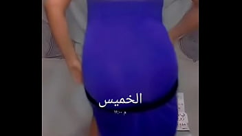 Preview 3 of Sex 2min Video - arab She takes off her dancing clothes. Oh my God,  what a beautiful body and big ass