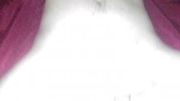 Preview 1 of Xxxx Pont He - Home made Amature couple Hand job.