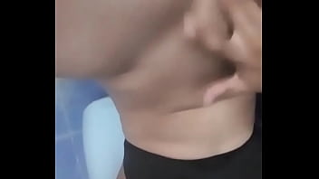 Preview 2 of Busty Lux - Mujer le gusta darse dedo