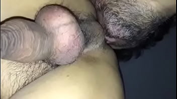 Preview 1 of Black Hair Handjob - Chupando cuzao