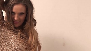 Preview 1 of Brazzaraes Com Hd - Shyla Ryder Hermosa Chica desnudandose para el fotografo.