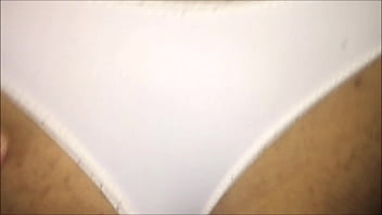 Preview 4 of Maa Beta Sex Muvie - Cdzinha LimaSp Dando no cine arouche com a Calcinha asa delta branca da com esp primo 24102018