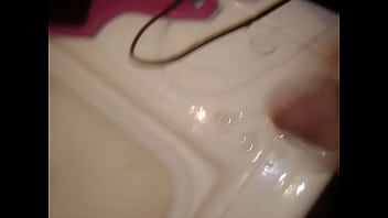 Preview 3 of Lesbian Limp - Me cumming all over the bathroom counter