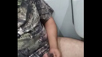 Preview 1 of Dughter Lesbian - Me masturbo en el ba&ntilde_o del autobus