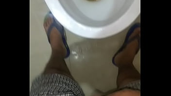Preview 1 of Sunny Leone Hardcore In Hd - Indian guy uncircumsised dick pees off removing foreskin