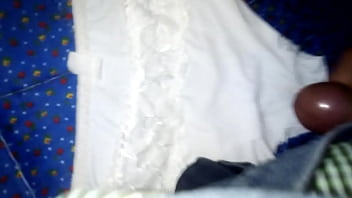 Preview 3 of Xxxxx New Hindi Video Hot - Sobre la ropa interior de mi cu&ntilde_ada 2