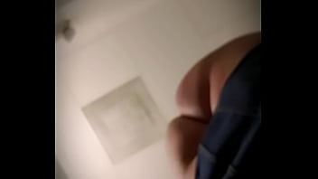 Preview 1 of Madiun Lee - Watch me pull my pants at work