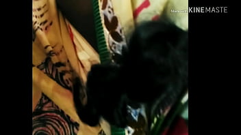 Preview 4 of Sxa Videus Com - Telugu aunty showing big ass big fat ass