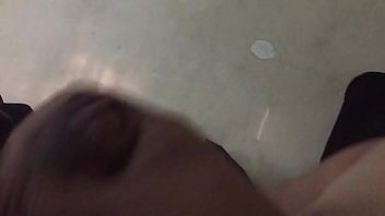 Preview 1 of Mai Vidio - Teen jacks off