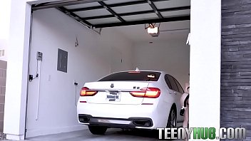 Preview 1 of Xxnxwcom - Chloe Temple In Cat Nip Pussy Lips