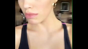 Preview 4 of Kalifa Khan Xxx Porn - Lali Esposito en top mientras hace gym (tetas)