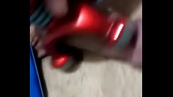 Preview 1 of 10yr Old Girl Rape - Gozando com o brinquedinho kkkkk delicia