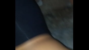 Preview 1 of Free Porn On Your Mobile Phone - e. pide que la folle en plena calle