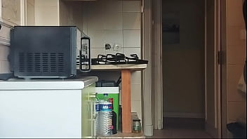 Preview 1 of Oldsbabybaby - Hot guy went to clean the kitchen after taking a shower