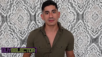 Preview 1 of Anal Gral Yan - GUY SELECTOR - Andy Castle Takes Your Big Cock In His Mouth And Ass With No Issue Making You Cum All Over Him