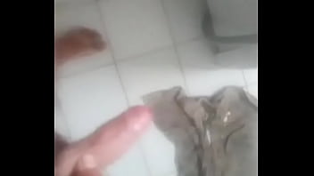 Preview 2 of Hard Gay Cum - Moviendo pene