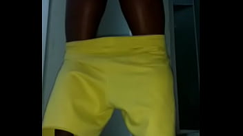 Preview 2 of Seachcyprus Porn - Novinho neg&atilde_o jogador mostrando cu 2