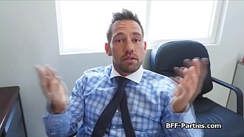 Preview 1 of Backet Xxx Com - Juicy interns sharing CEOs fat dick