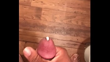 Preview 2 of Looney Hus - Big dick cumshot