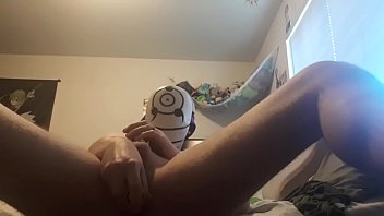 Preview 1 of Desi Gand Marne Ka Tarika - Pan guy in mask fucks his own ass