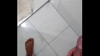Preview 4 of Tamil Sex Spech - Mostrando o brinquedo