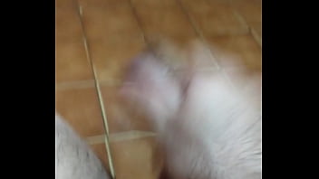 Preview 1 of Pornfilme - Quer Leitinho?