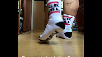 Preview 2 of Melayu Nora Danish Sex - Nouvelles Chaussettes sk8erboy FCK ABL
