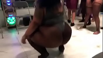 Preview 1 of Bbw Goddess Anna - Shake It Fast Curvy Jaimee
