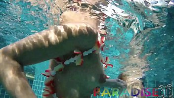 Preview 2 of Www Banlg Xxx Com - Paradise Gfs - Twins getting fucked together in swimming pool