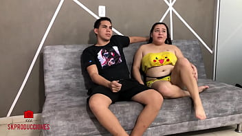 Preview 1 of Xnxx Telugu Sex Cm - Madrastra cachonda quiere ver peliculas con migo mientras papa no esta y la sorprendo con mi polla en su boca - porno en espa&ntilde_ol - en ruso