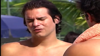 Preview 2 of Www Naughty Korea Xxx Video - Alexandre Slaviero de sunga em Malha&ccedil_&atilde_o 2005