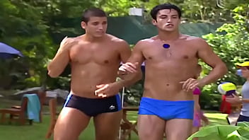 Preview 1 of Zoey Holloway First Video - Marco Ant&ocirc_nio Gimenez de sunga em Malha&ccedil_&atilde_o 2005