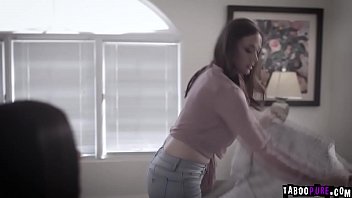 Preview 1 of W Yag - Charming young uncle manipulates niece to take her viginity
