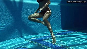 Preview 2 of Milf Solo Pleasure - Tiffany Tatum strips naked underwater