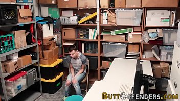 Preview 1 of Fuking Woman - Gay thief blows black rod