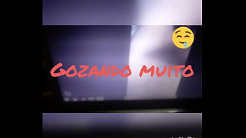 Preview 1 of Deni Sexy Video - Adora ver uma rola gozando