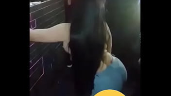 Preview 3 of Three Ass Dp - Novinha se mostrando na balada