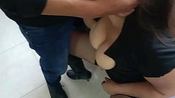 Preview 2 of Saudi Arabia Hidden Cameras - Madrastra Latina Recien Casada Juega A La Puta Swinger Con Su Marido Y Hijastro Desi BhaBhi