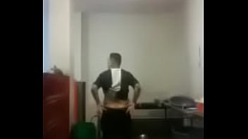 Preview 3 of Latest Assam Sex - Hetero bailando bachata muestra la verga y el culo