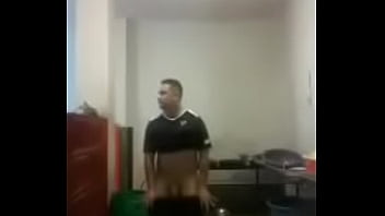 Preview 4 of Latest Assam Sex - Hetero bailando bachata muestra la verga y el culo