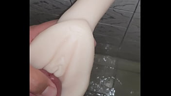 Preview 2 of Hot Fhh - Brincando no chuveiro