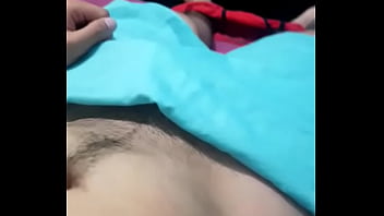 Preview 4 of Nude Free Valery Shy - &iquest_Quieres ver qu&eacute_ hay debajo? 18 A&ntilde_os,  Caliente. En busca de vaginas