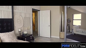 Preview 2 of Hindi Hiroin Sex Video - PORNFIDELITY Gorgeous Ivy Wolfe Devours Tyler&#039_s Cock With Hungry Tight Pussy