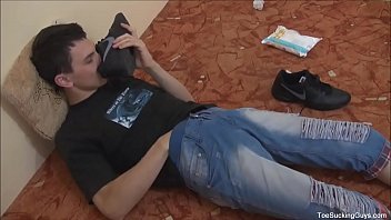 Preview 1 of Saya Karim Khrdish Arab Pornstar - Horny Twink With A Foot Fetish